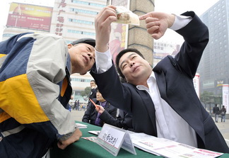 “ڽ”ɫӱ  2.jpg