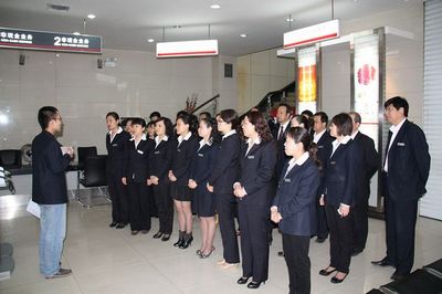 [titlepic]��������ͭ�������֧��Ϊӯ��԰���Ա������Ӣ����ѵ