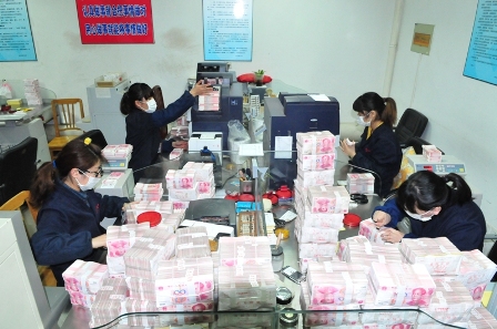 [titlepic]�������ݷ��мӿ��ֽ���