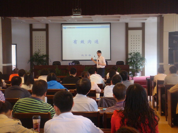 [titlepic]�������ݷ��оٰ���Ч��ͨר����ѵ