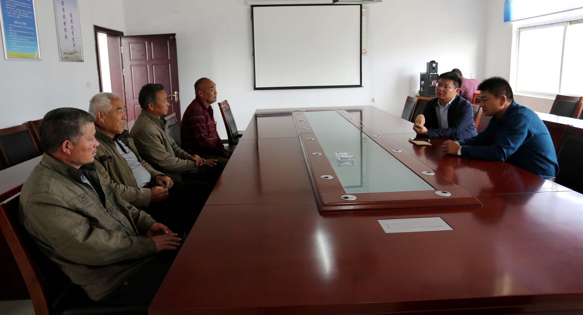 [titlepic]�������� ��ı��չ· 