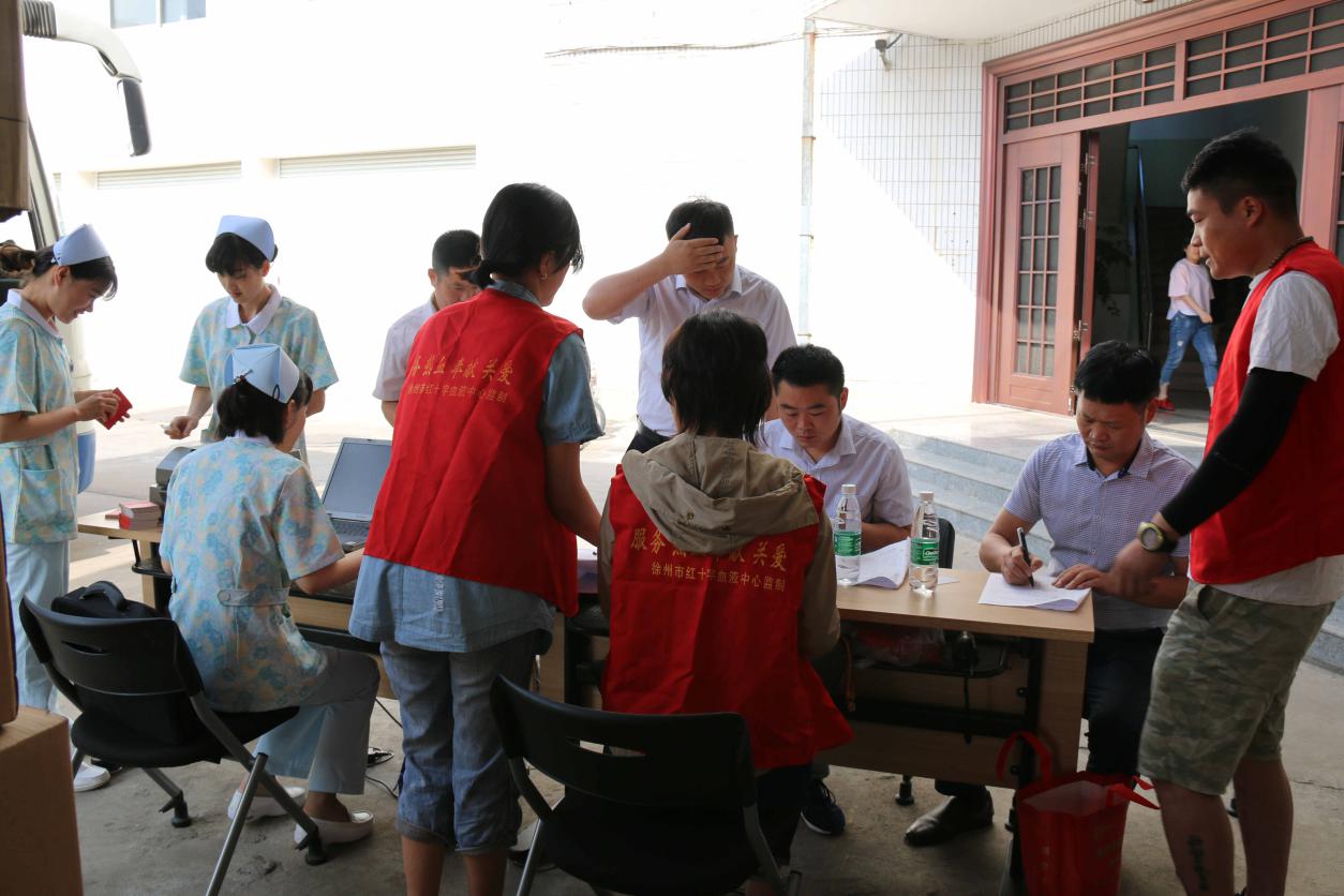 [titlepic]�ʴ�����������֧����֯Ա����չ������Ѫ�