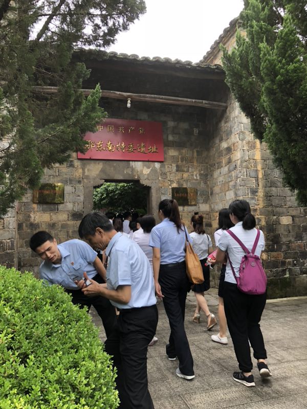 [titlepic]�ʴ����л�ʯ�з��и��������۸�����ַ��չ��Ա�ɲ���������