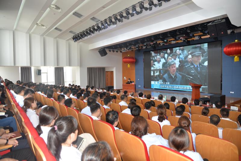 [titlepic]�����ʴ������������ֹ�˾���Ͼٰ쾯ʾ����ר�⽲��