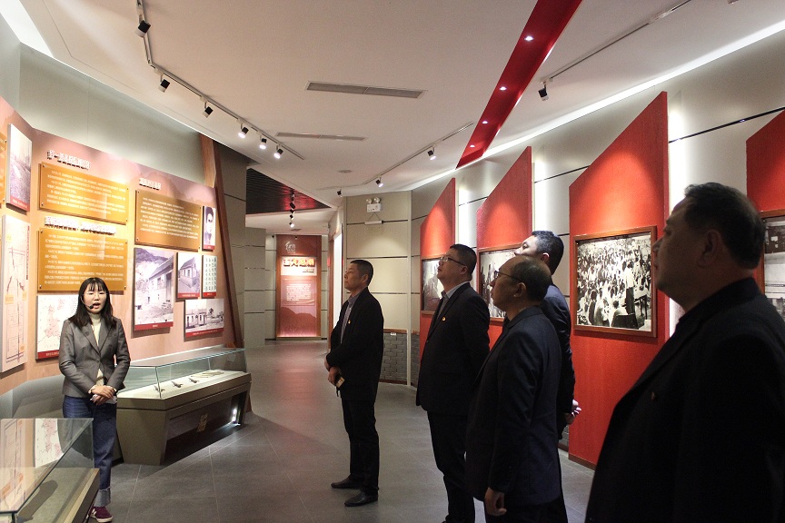 [titlepic]�ʴ�������̨������֧����֯������ɫ�������زι�ѧϰ