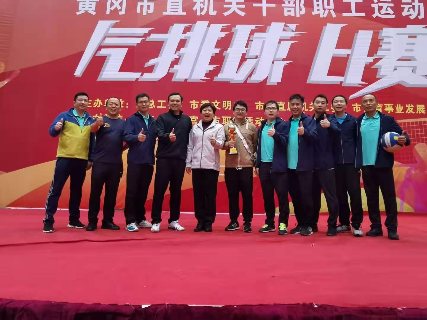 [titlepic]ũ���лƸԷ����ٻ�ȫ���������������