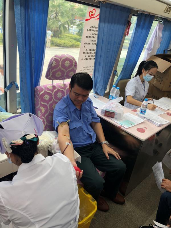 [titlepic]�밮ͬ��&mdash;&mdash;ũ���в����޳���Ѫ־Ը����